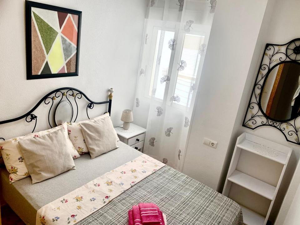 De Vacaciones Apartment Torrevieja Luaran gambar