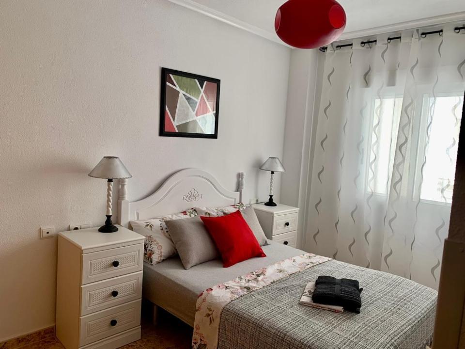 De Vacaciones Apartment Torrevieja Luaran gambar