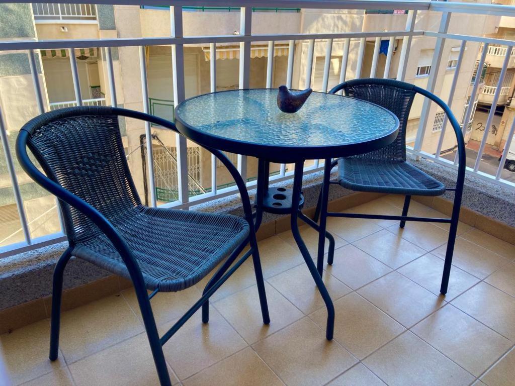 De Vacaciones Apartment Torrevieja Luaran gambar